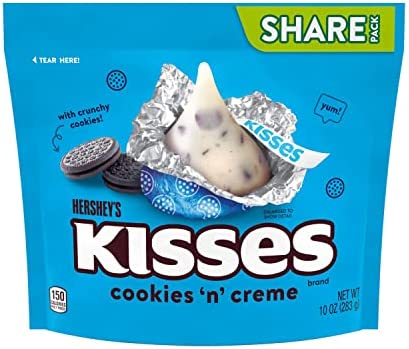 KISSES PEG COOKIES N CREME 2.2 OZ - SUPERMIX